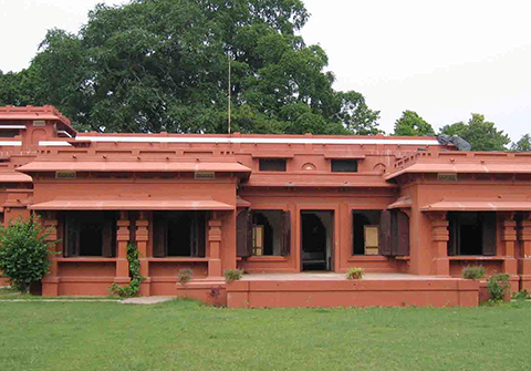 Rajghat Besant School